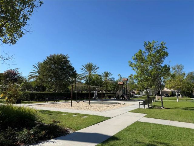 20 Valmont, Ladera Ranch, CA 92694