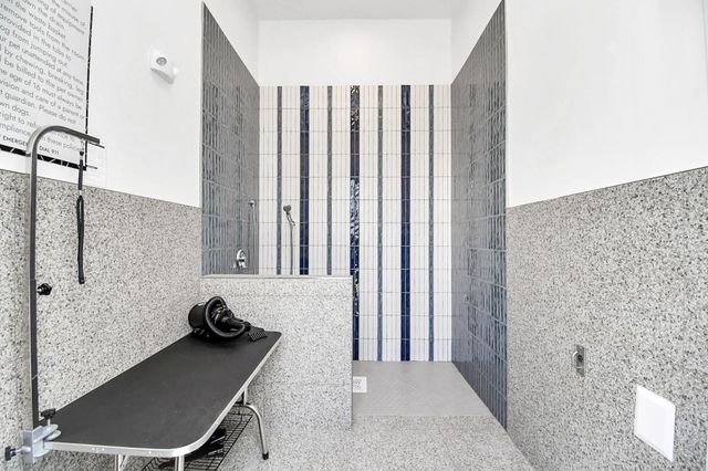 2020 Grandway Drive 11103, Katy, TX 77449