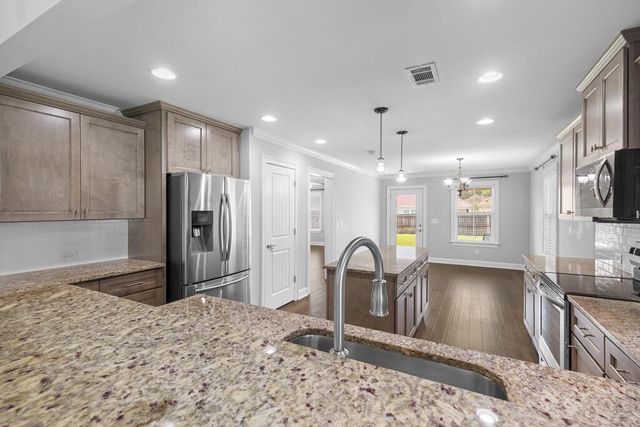 147 Ridgecrest Loop, Dothan, AL 36301