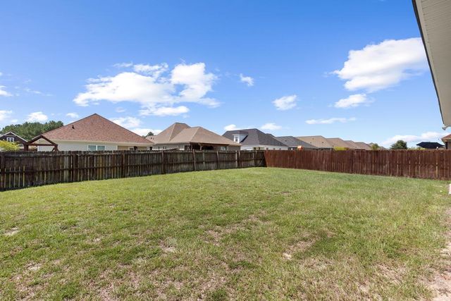 147 Ridgecrest Loop, Dothan, AL 36301