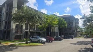 2801 Riverside Dr 104, Coral Springs, FL 33065