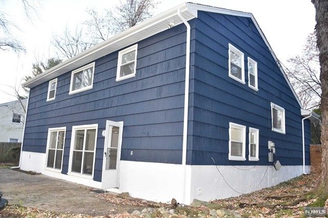 115 Valley Road, River Edge, NJ 07661