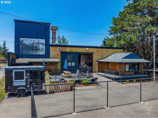 203 N BIRCH St, Coquille, OR 97423