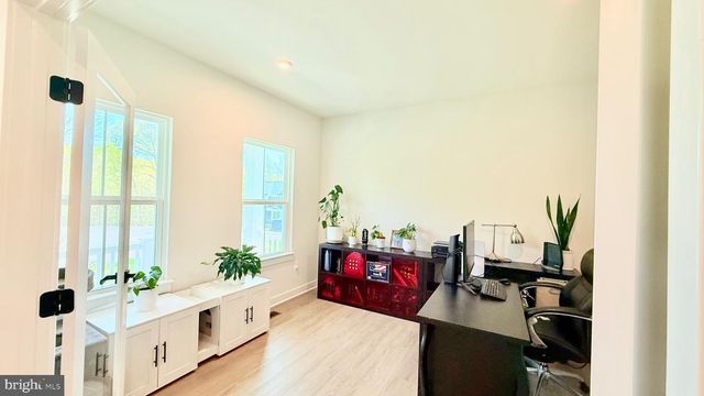 103 LAKE BLUFF CT, Fredericksburg, VA 22406