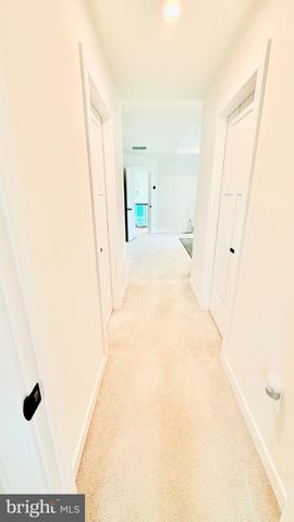 103 LAKE BLUFF CT, Fredericksburg, VA 22406