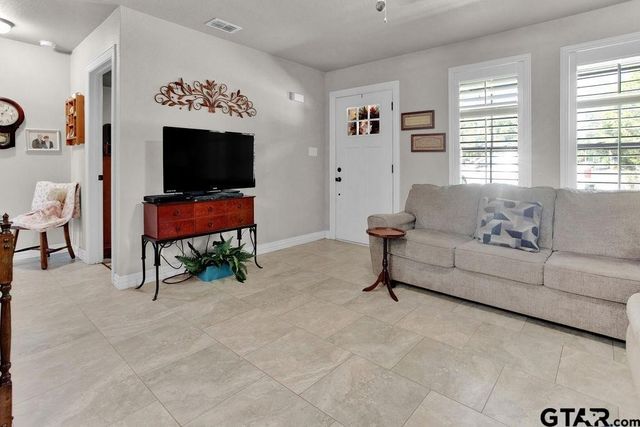 5739 Fm 779, Golden, TX 75444