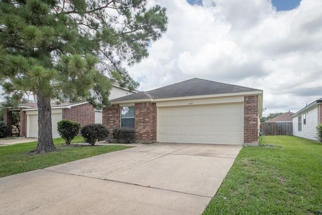 7710 Yucca Field Drive, Cypress, TX 77433