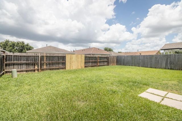 7710 Yucca Field Drive, Cypress, TX 77433