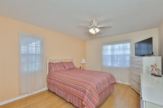 109 GLENDOWER CIRCLE, Sun City Center, FL 33573