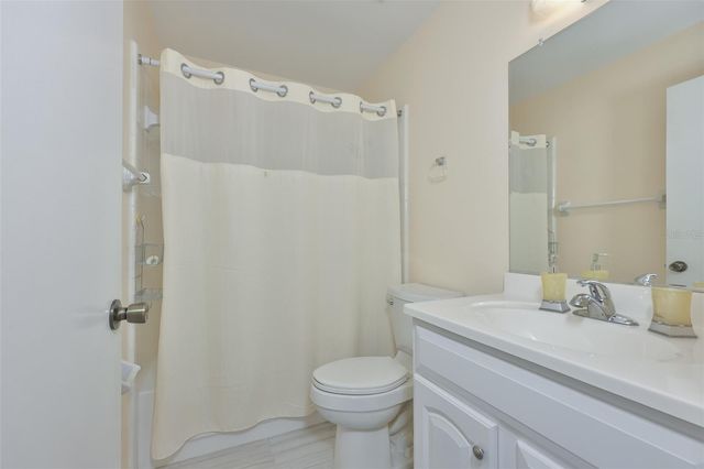 109 GLENDOWER CIRCLE, Sun City Center, FL 33573