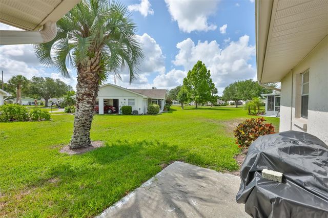 109 GLENDOWER CIRCLE, Sun City Center, FL 33573