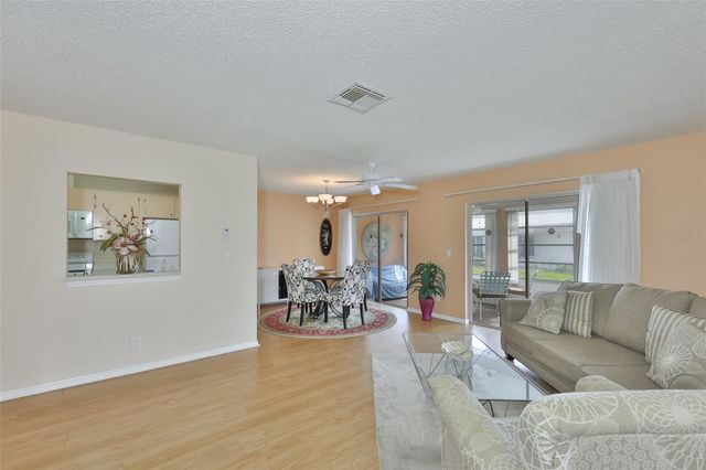 109 GLENDOWER CIRCLE, Sun City Center, FL 33573