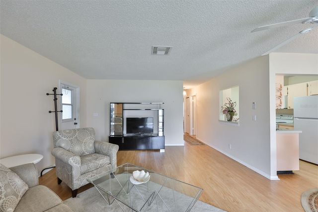 109 GLENDOWER CIRCLE, Sun City Center, FL 33573