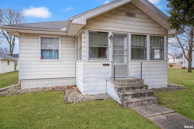 716 W WALNUT Street, Chillicothe, IL 61523