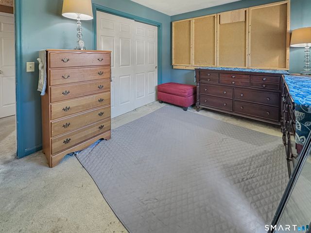 14 Bluff Road, Ledyard, CT 06335