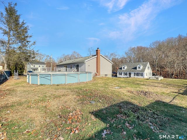 14 Bluff Road, Ledyard, CT 06335