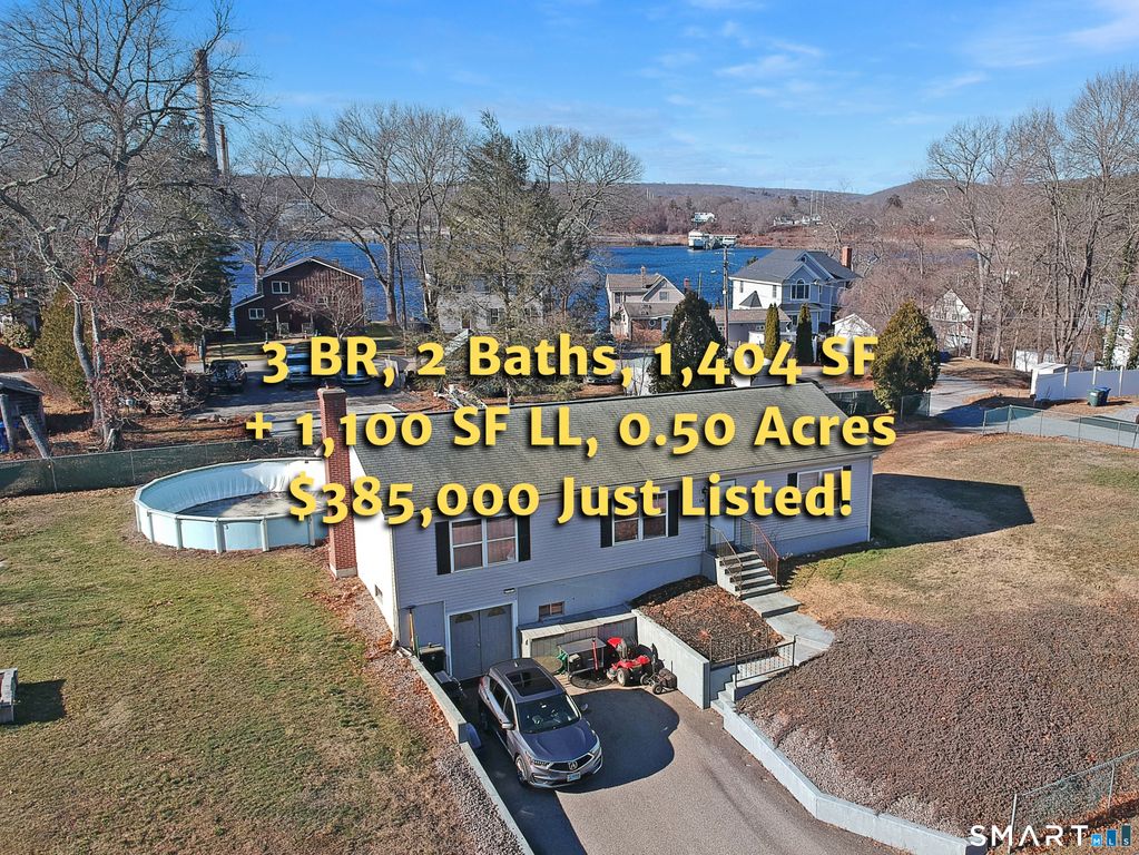 14 Bluff Road, Ledyard, CT 06335