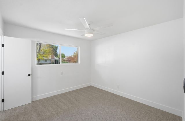 770 N Acacia Street, Woodlake, CA 93286