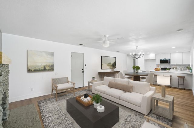 770 N Acacia Street, Woodlake, CA 93286