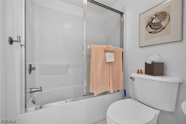 1250 Tennisplace CT E22, Sanibel, FL 33957