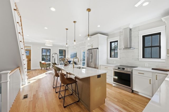 33 Landy Ave, Northampton, MA 01062