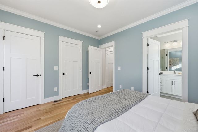 33 Landy Ave, Northampton, MA 01062