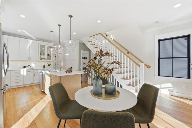 33 Landy Ave, Northampton, MA 01062