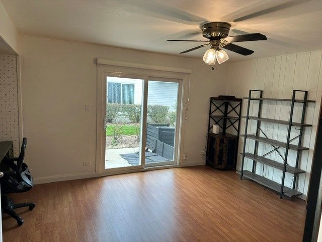 1104 Taunton Court, Schaumburg, IL 60193