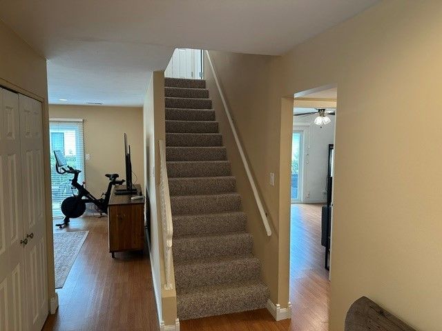 1104 Taunton Court, Schaumburg, IL 60193
