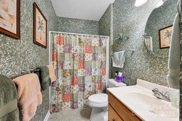 2 Ruffed Grouse Drive, Weaverville, NC 28787