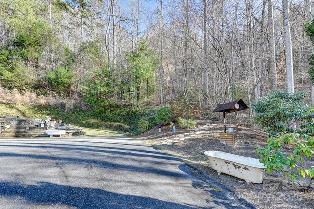 2 Ruffed Grouse Drive, Weaverville, NC 28787