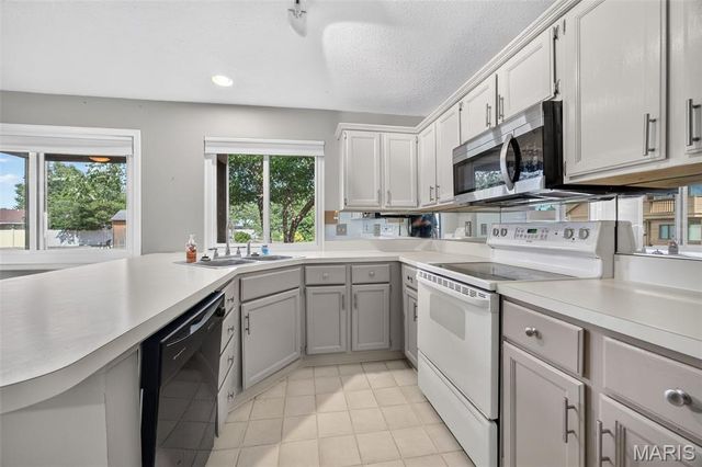 408 Kipling Way A, Weldon Spring, MO 63304