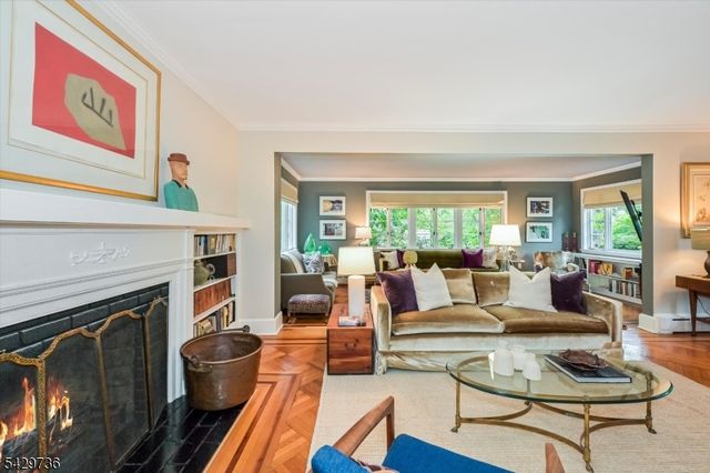 35 Durand Road, Maplewood Twp., NJ 07040