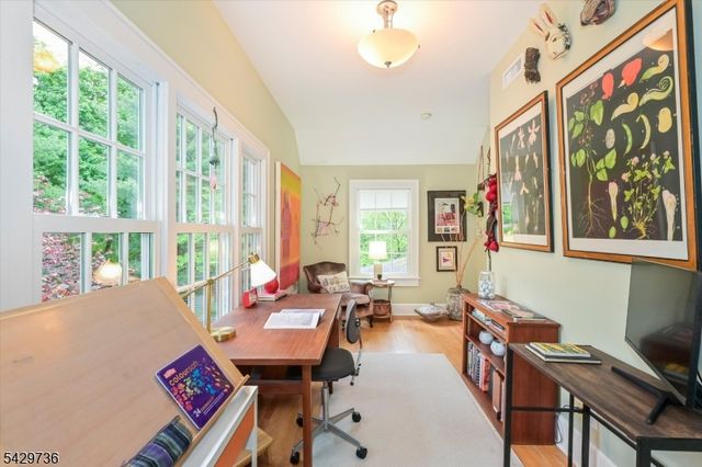 35 Durand Road, Maplewood Twp., NJ 07040