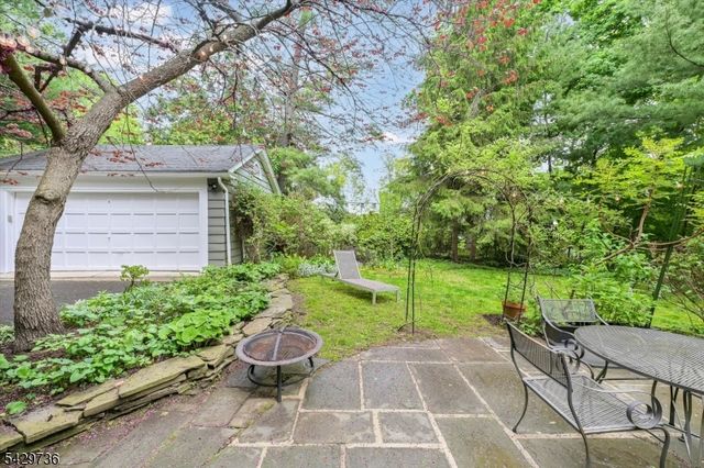 35 Durand Road, Maplewood Twp., NJ 07040