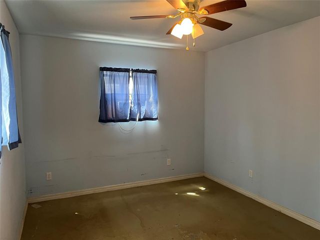 216 N Bk 1600 Road, Stigler, OK 74462