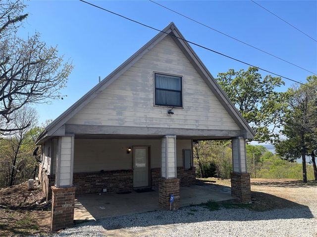 216 N Bk 1600 Road, Stigler, OK 74462