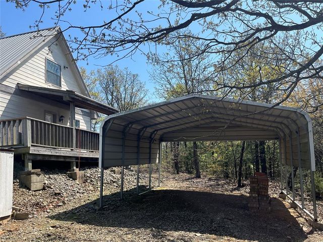 216 N Bk 1600 Road, Stigler, OK 74462
