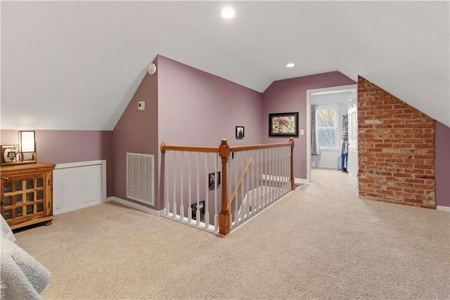 5218 N Spruce Avenue, Kansas City, MO 64119