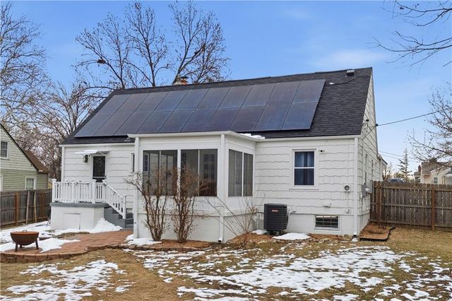 5218 N Spruce Avenue, Kansas City, MO 64119