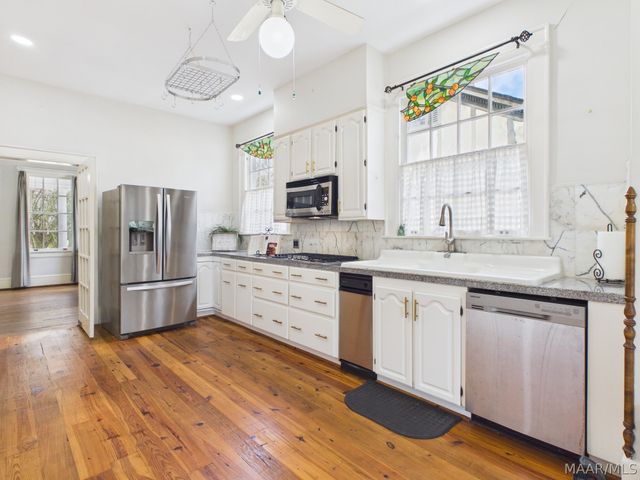 1227 S PERRY Street, Montgomery, AL 36104