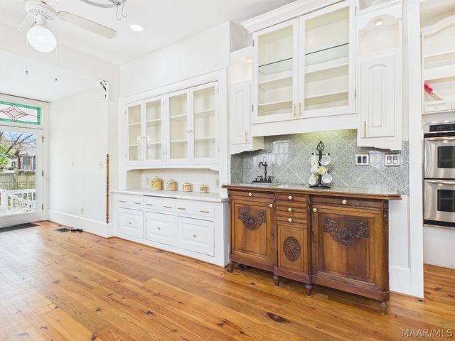 1227 S PERRY Street, Montgomery, AL 36104