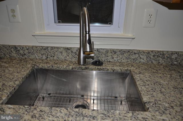 2301 HOLLY SPRING DR, Silver Spring, MD 20905