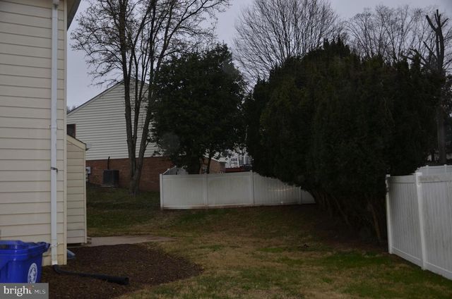 2301 HOLLY SPRING DR, Silver Spring, MD 20905