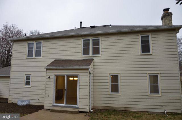 2301 HOLLY SPRING DR, Silver Spring, MD 20905