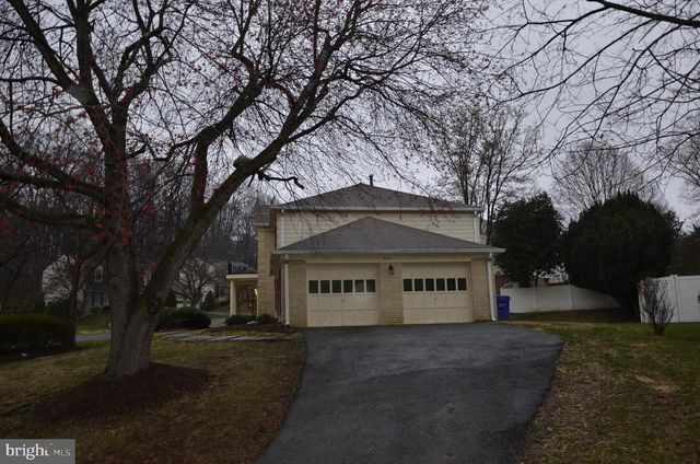 2301 HOLLY SPRING DR, Silver Spring, MD 20905