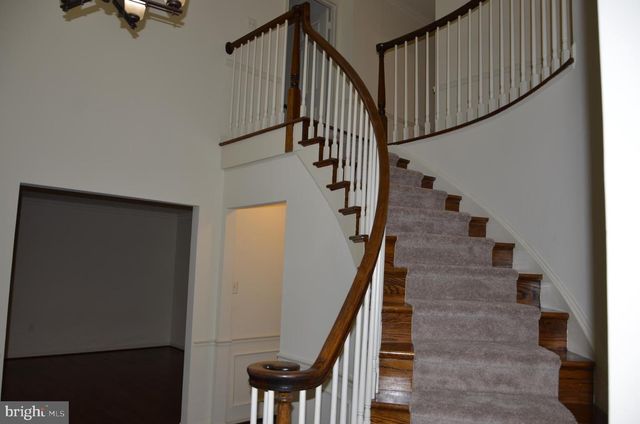 2301 HOLLY SPRING DR, Silver Spring, MD 20905