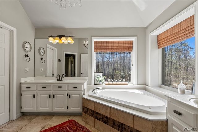 14 OAKCHASE, Tuscaloosa, AL 35406