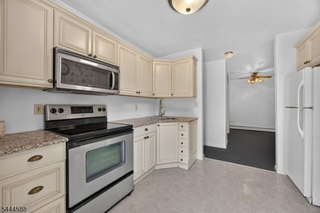 1652 County Rd 565, Vernon Twp., NJ 07461