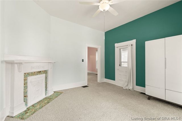 1929 Center Street, New Albany, IN 47150